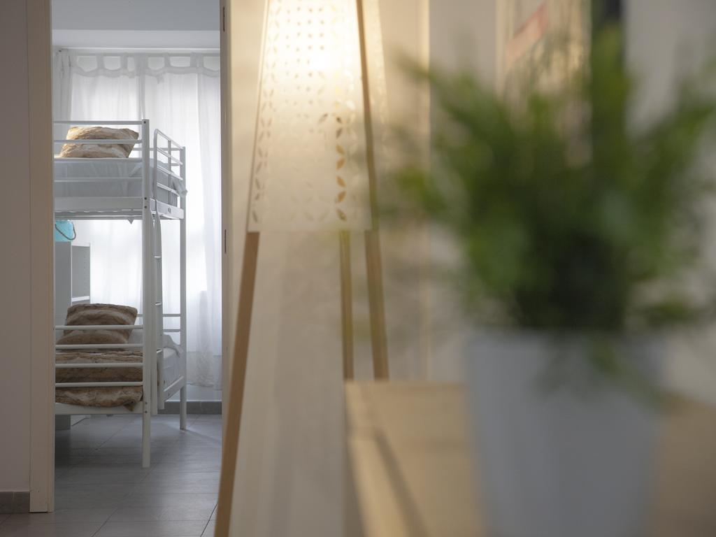 Appartamento Flats Friends Tetuan Valenza Esterno foto